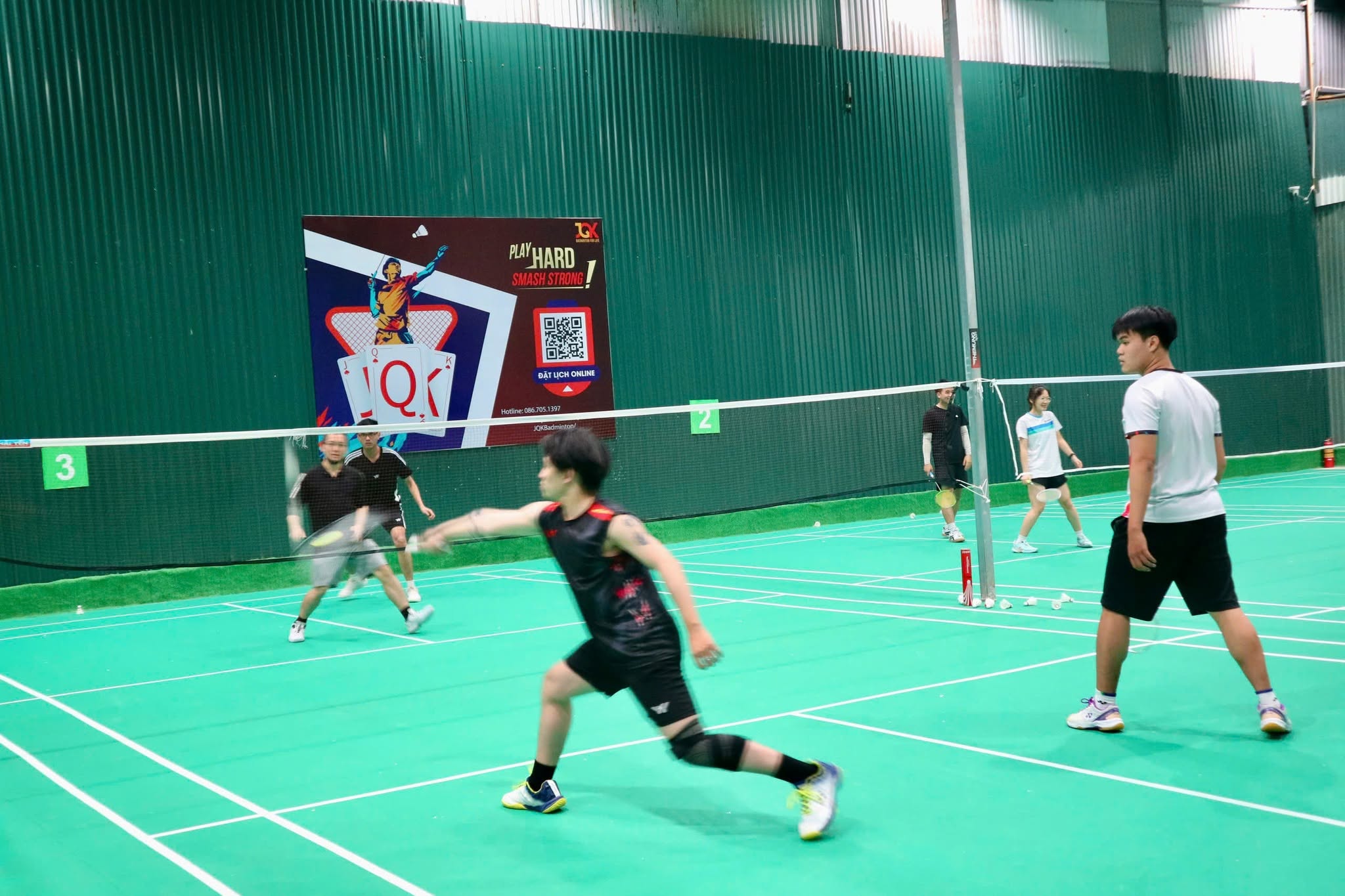 Sân Cầu Lông JQK Badminton