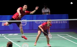 Luật đổi sân trong cầu lông đôi